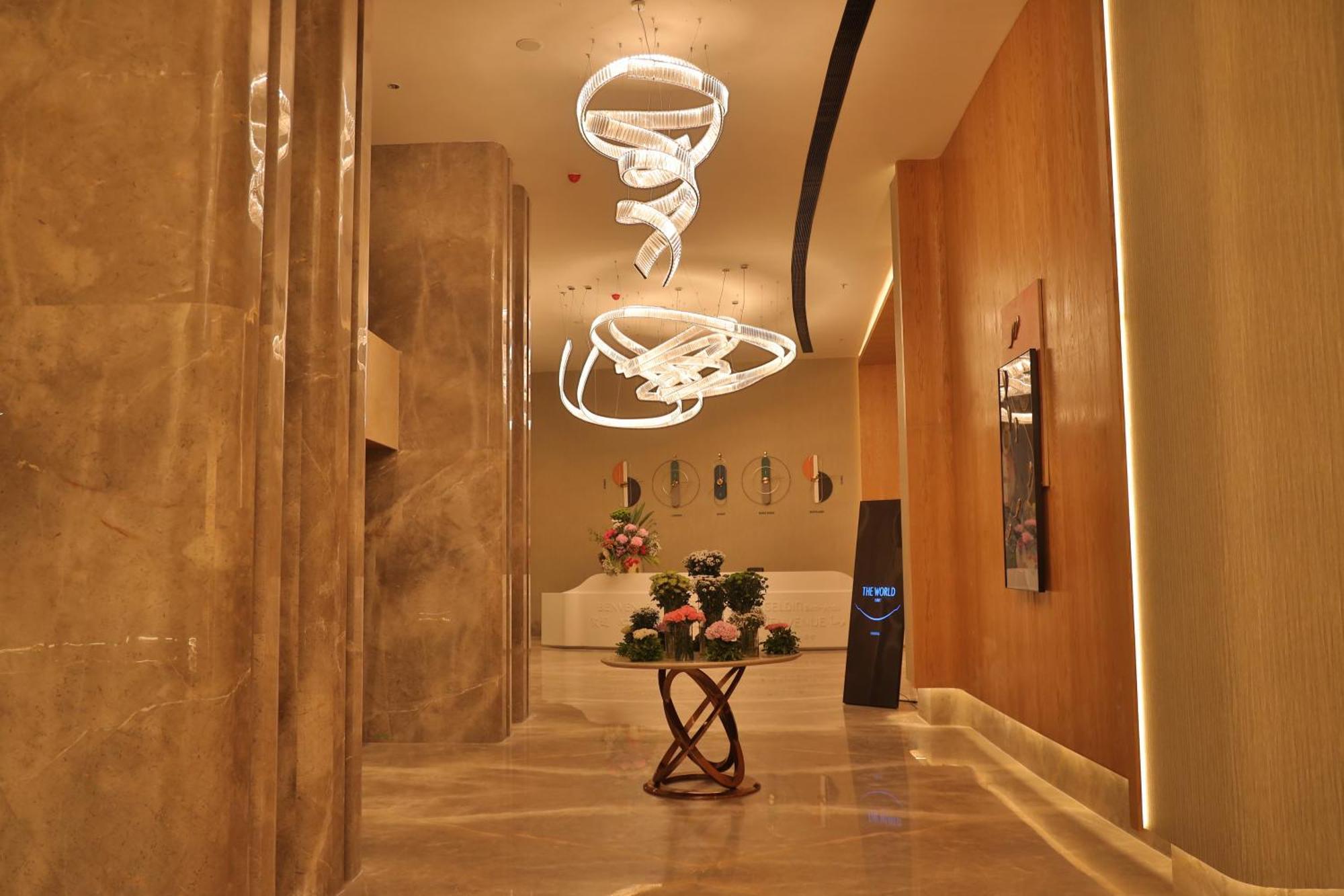 The World Surat Hotel Exterior photo