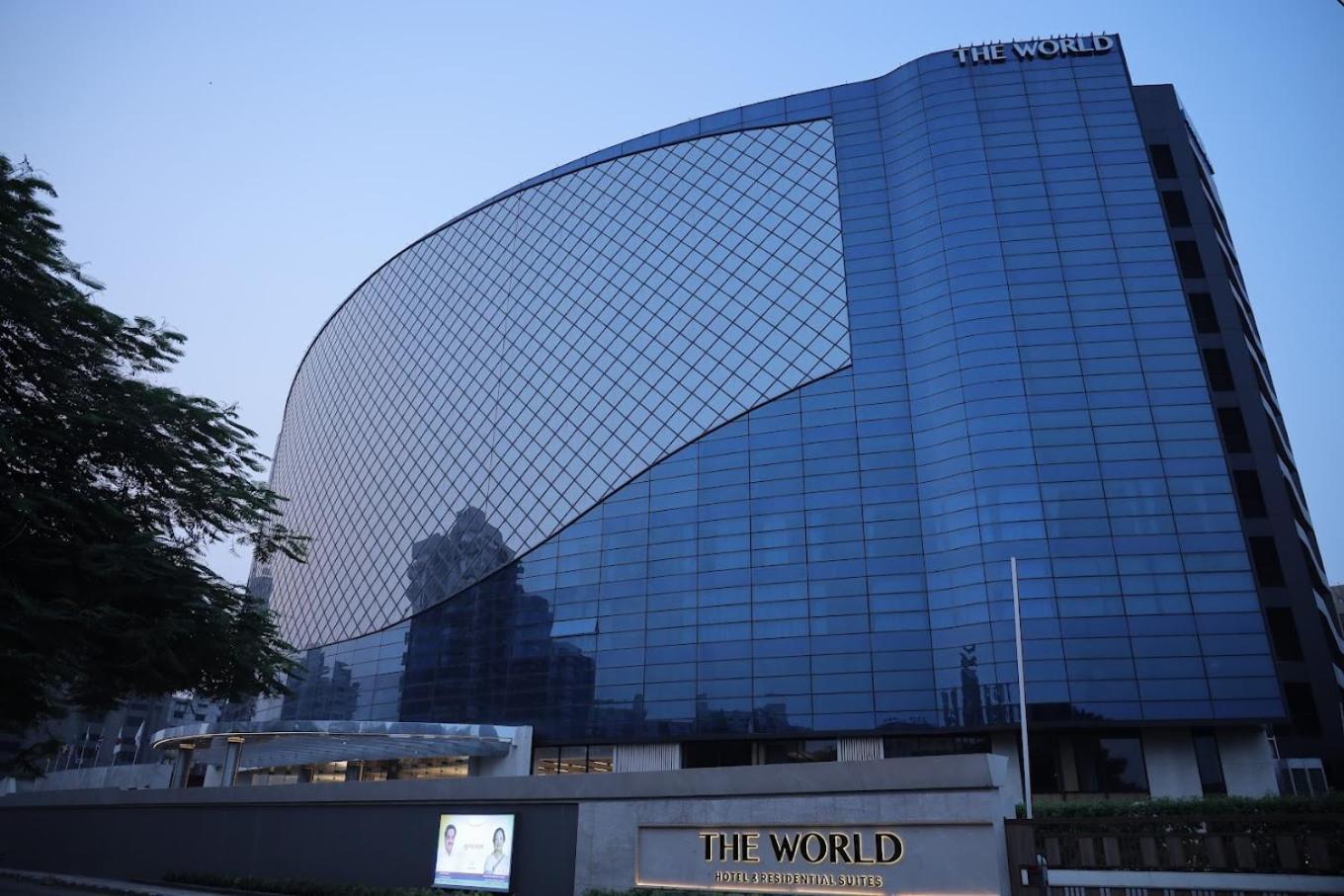 The World Surat Hotel Exterior photo